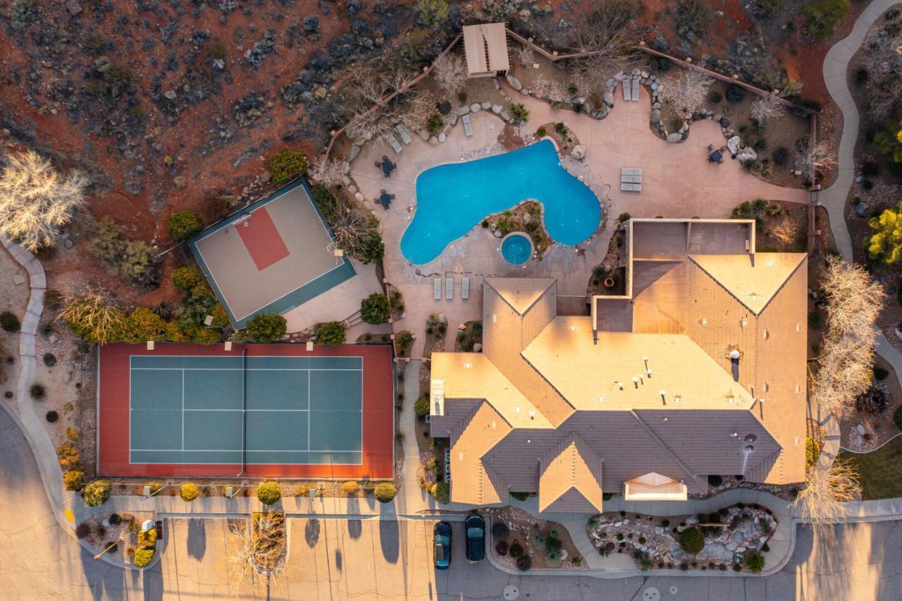 D5-Coral Springs Poolside-Ground Floor 3-Bedroom Hillside View Hurricane Zimmer foto